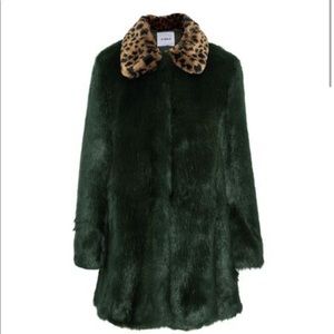 Ainea green coat- Faux fur- Leopard-print collar,